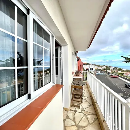 Encantador Apartamento Con Vistas Panoramicas Al Mar En El Mocanal